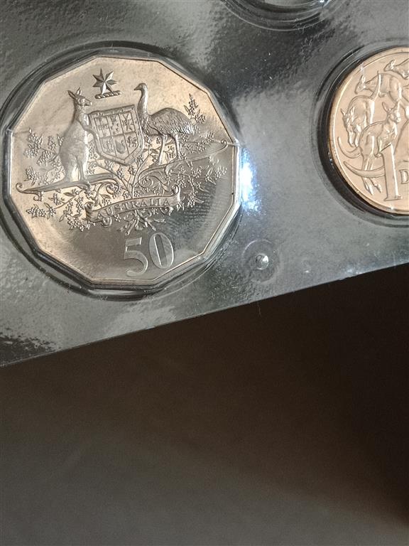 Fingerprints-On-Coins.